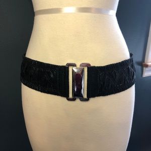 Betsy Johnson Sz M/L Black Faux-Suede Belt